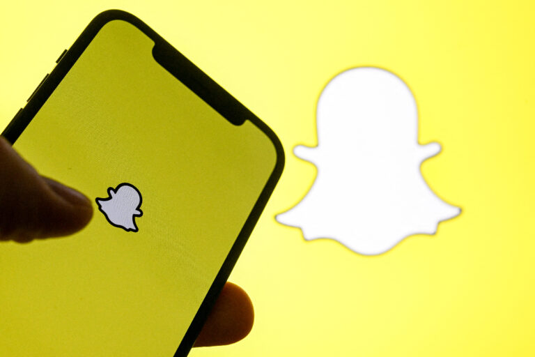 Snapchat will now let your friends know you’ve made it home safe